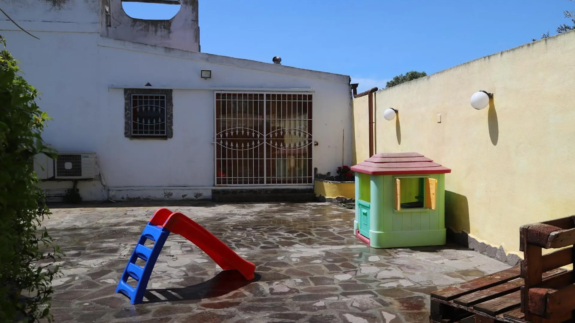 L'Oasi Del Fenicottero Rosa Villa Cagliari 0*,  Italy